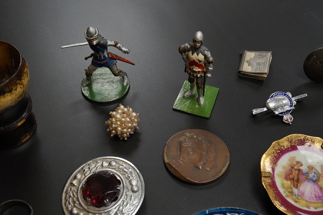 Objects of vertu and medals, including two Paris porcelain painted brooches, a leather cased almanac for 1827 and a painted ‘I Love You’ metal patch box